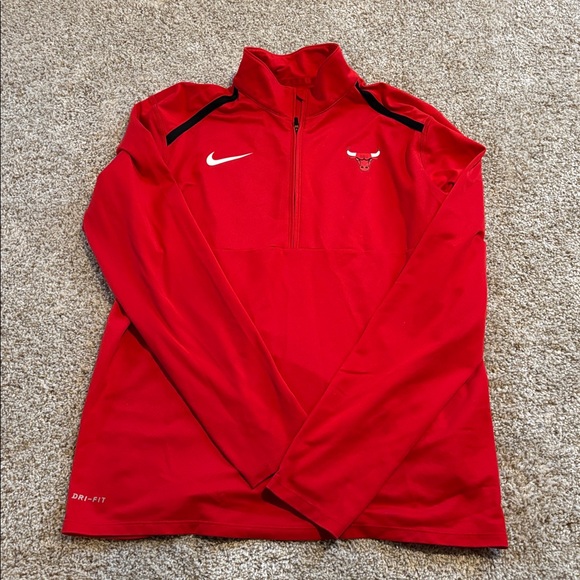 Chicago Bulls pullover - Picture 2 of 6